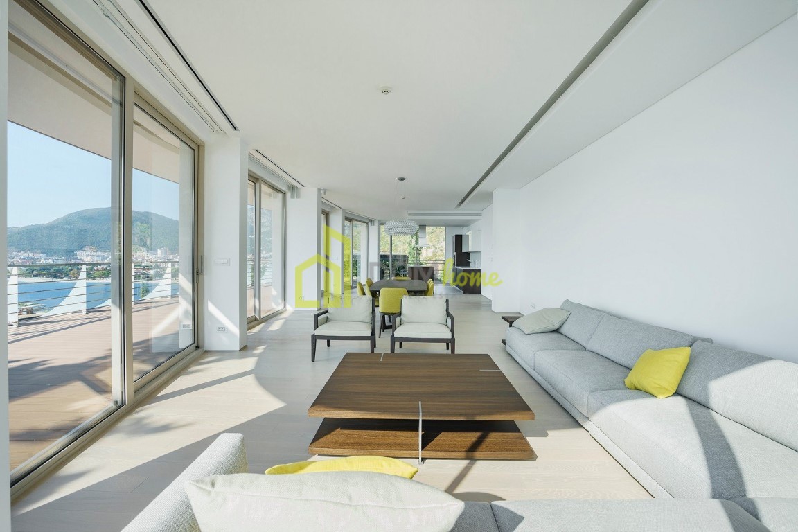 Luksuzni duplex penthaus 566m2, Budva